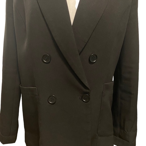 TWELVE by Ontwelfth Double-Breasted Blazer - Picture 4 of 9